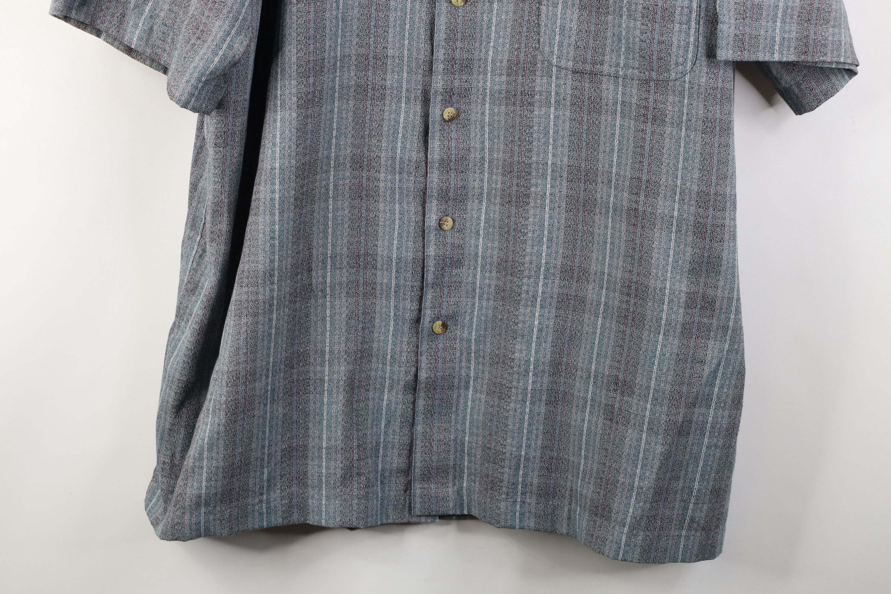 Vintage Vintage 90s Streetwear Knit Short Sleeve Button Down Shirt Size US XL / EU 56 / 4 - 3 Thumbnail