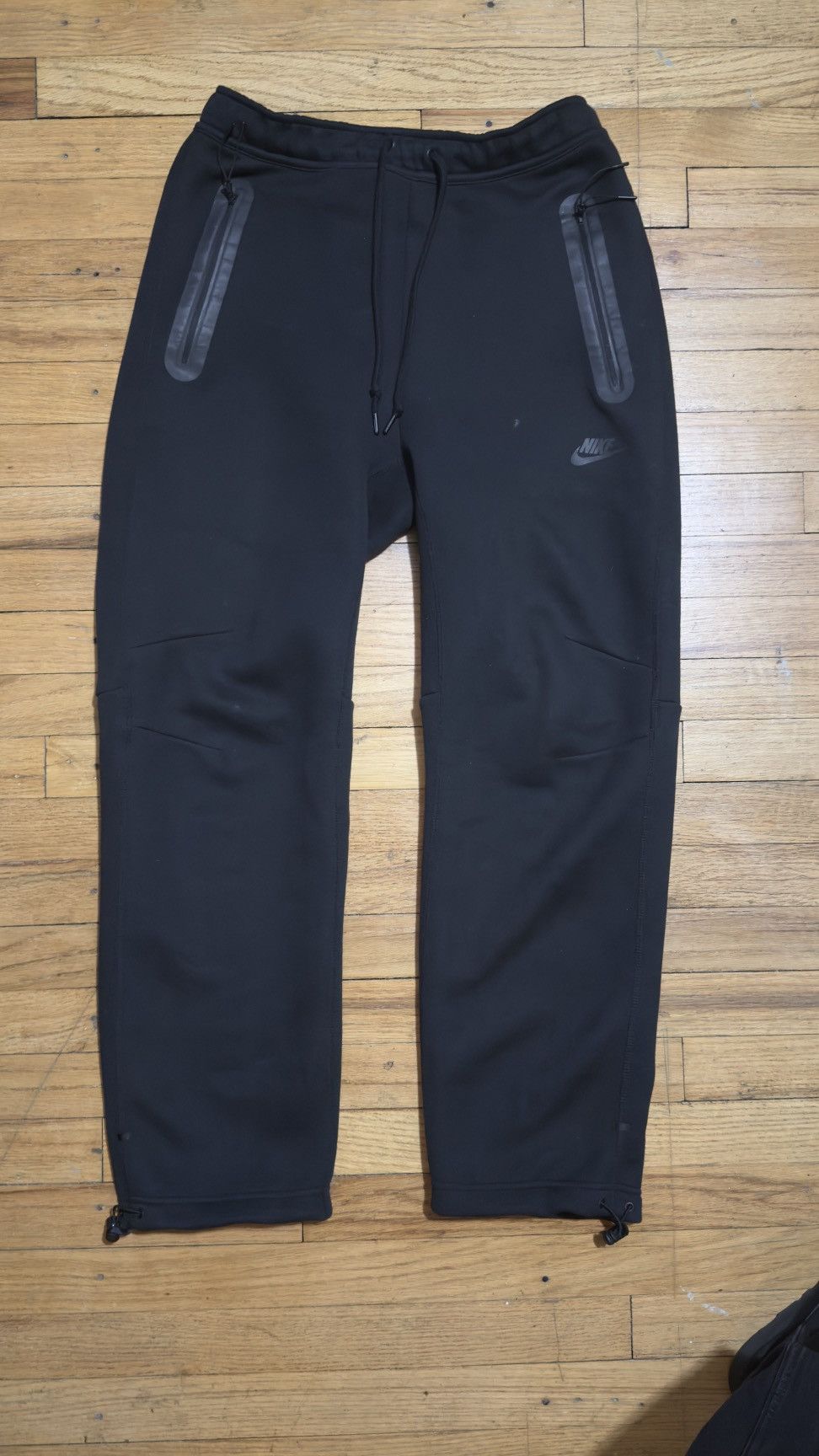 Nike Nike black tech fleece-style joggers Size US 31 - 1 Thumbnail