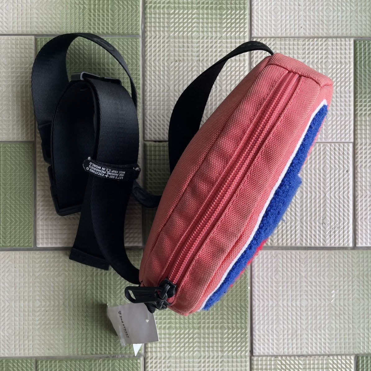 Champion Champion Furry Front Signature Waist Bag Size ONE SIZE - 3 Thumbnail