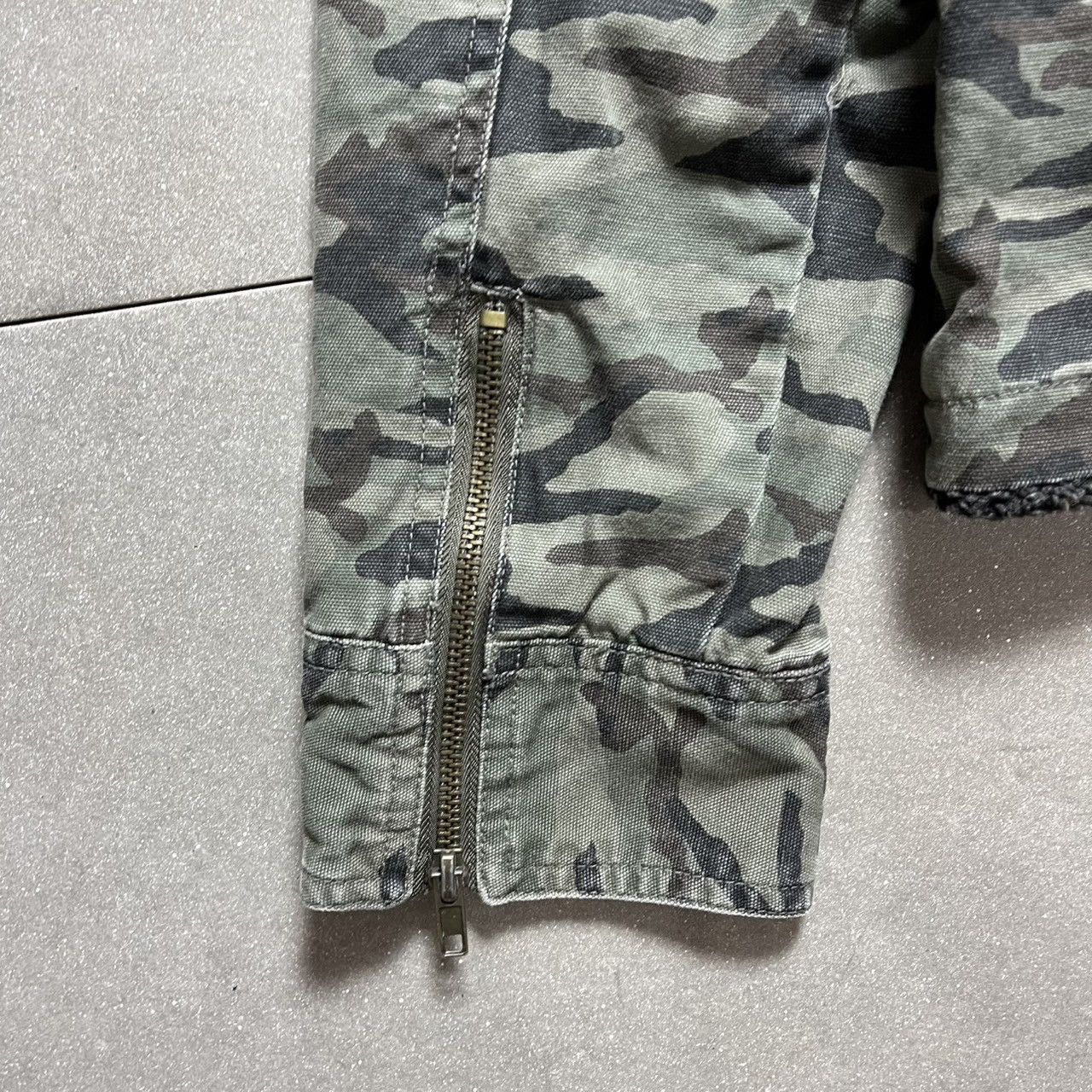 If Six Was Nine × Japanese Brand × Le Grande Bleu (L.G.B.) Japanese Brand Camouflage Multipocket Sherpa Jacket Size US M / EU 48-50 / 2 - 10 Thumbnail