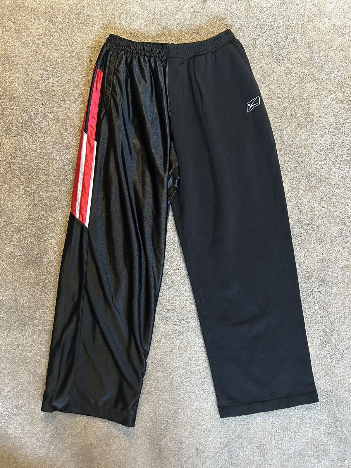 Balenciaga BNWT $1150 Balenciaga 50/50 Black Silk Oversized Sweatpants ...