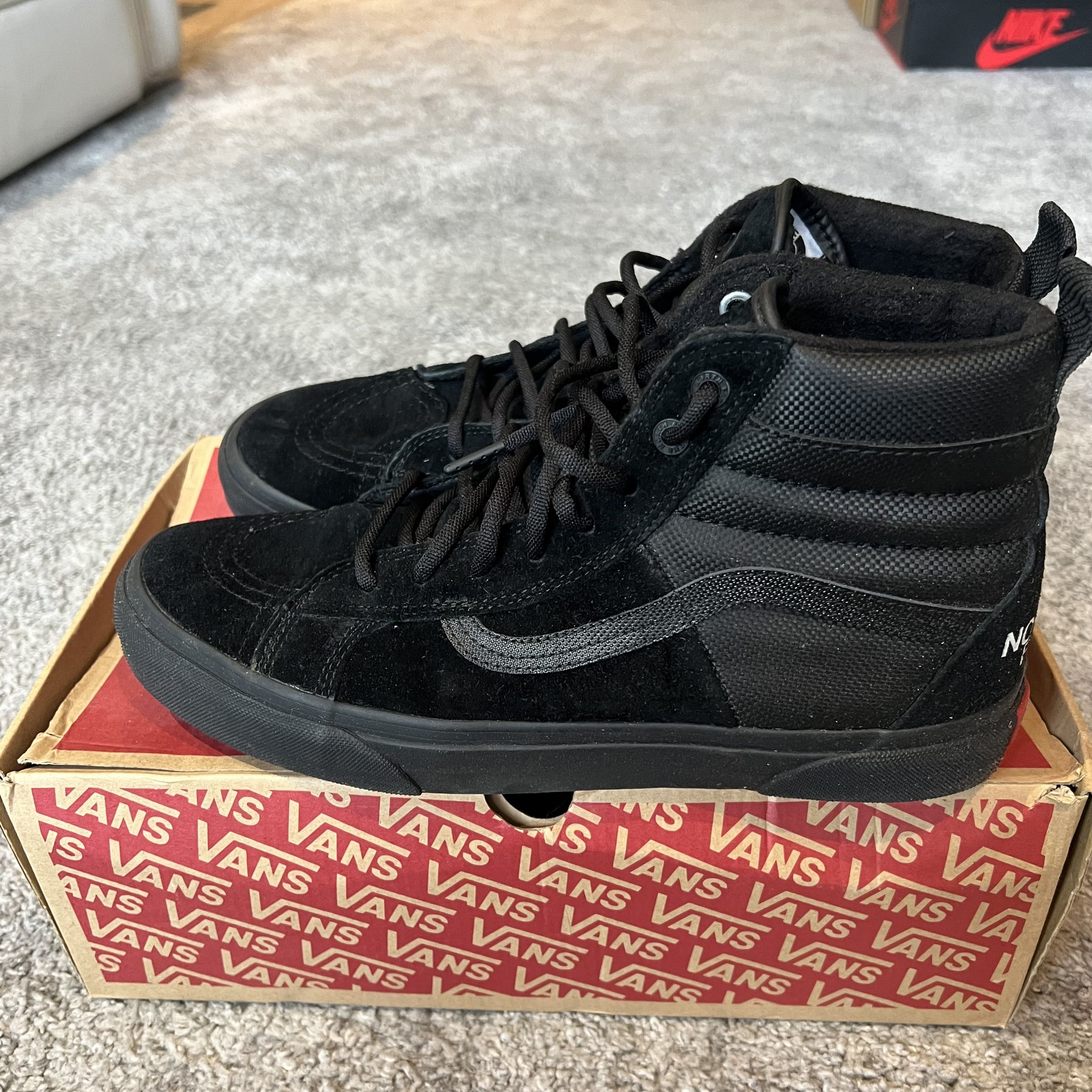 The North Face × Vans Vans x The North Face SK8-HI MTE Size US 13 / EU 46 - 17 Thumbnail