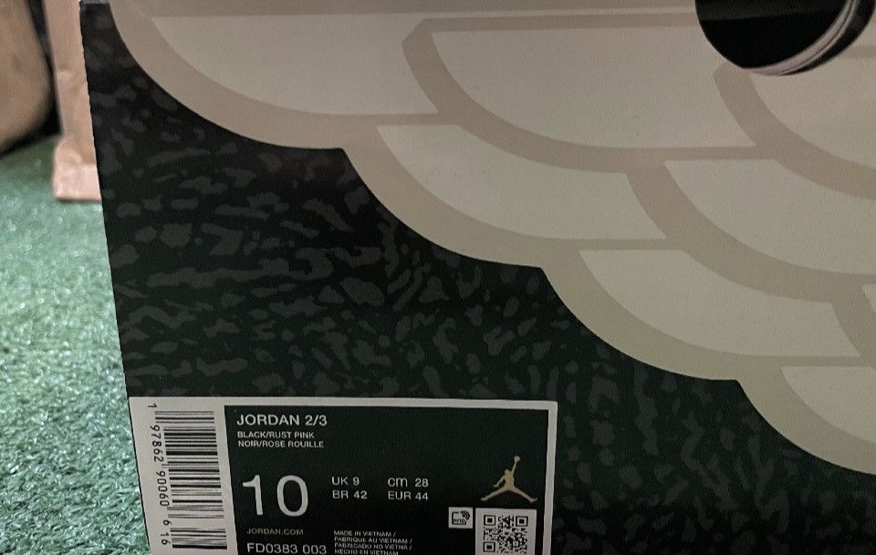 Jordan Brand Jordan 2/3 black rust pink Size US 10 / EU 43 - 9 Thumbnail