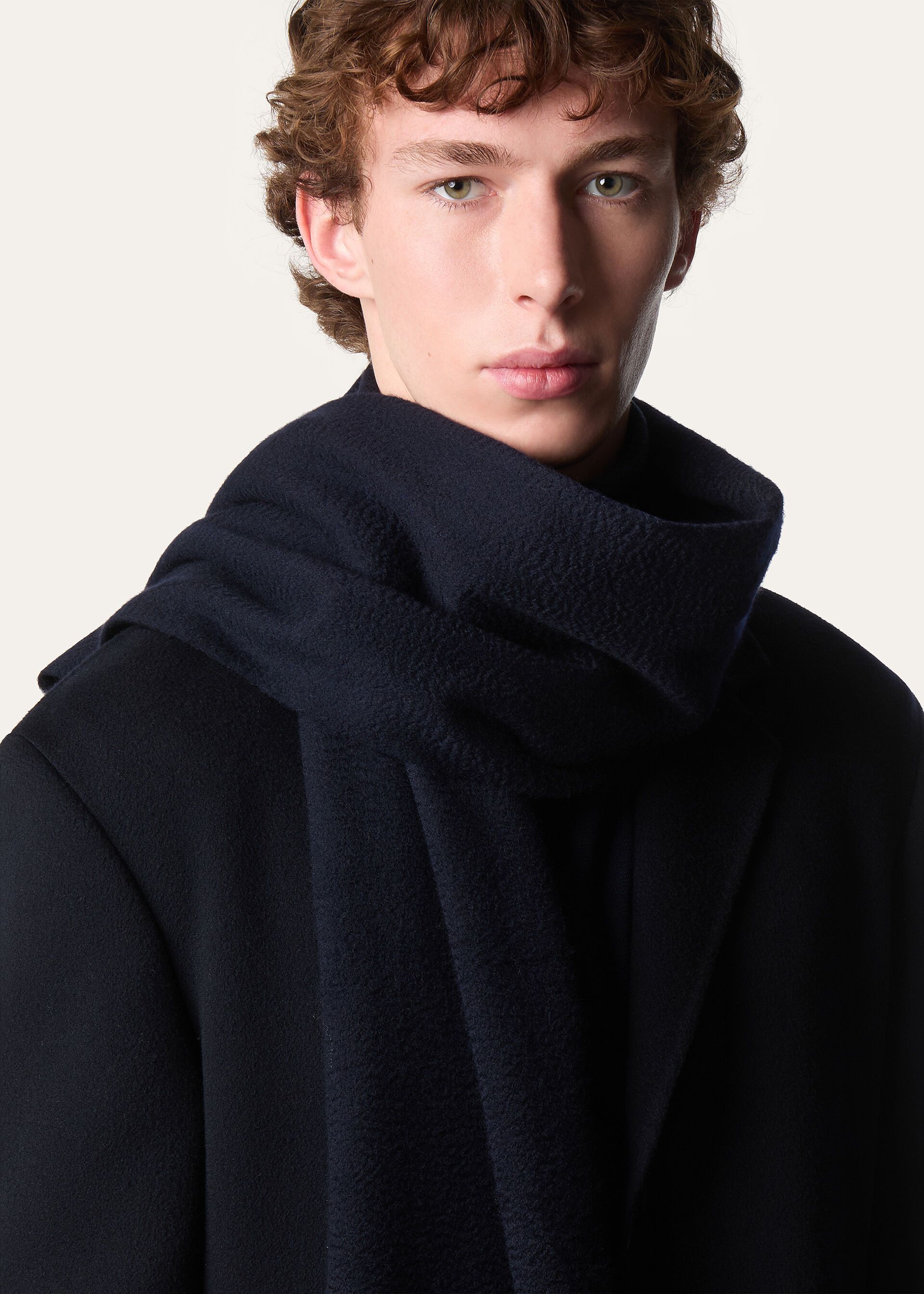 Loro Piana LORO PIANA solid navy blue pure cashmere classic scarf Size ONE SIZE - 2 Thumbnail