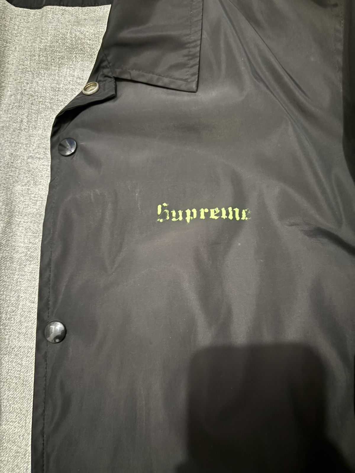 Supreme Supreme H.G Giger Size US L / EU 52-54 / 3 - 2 Thumbnail