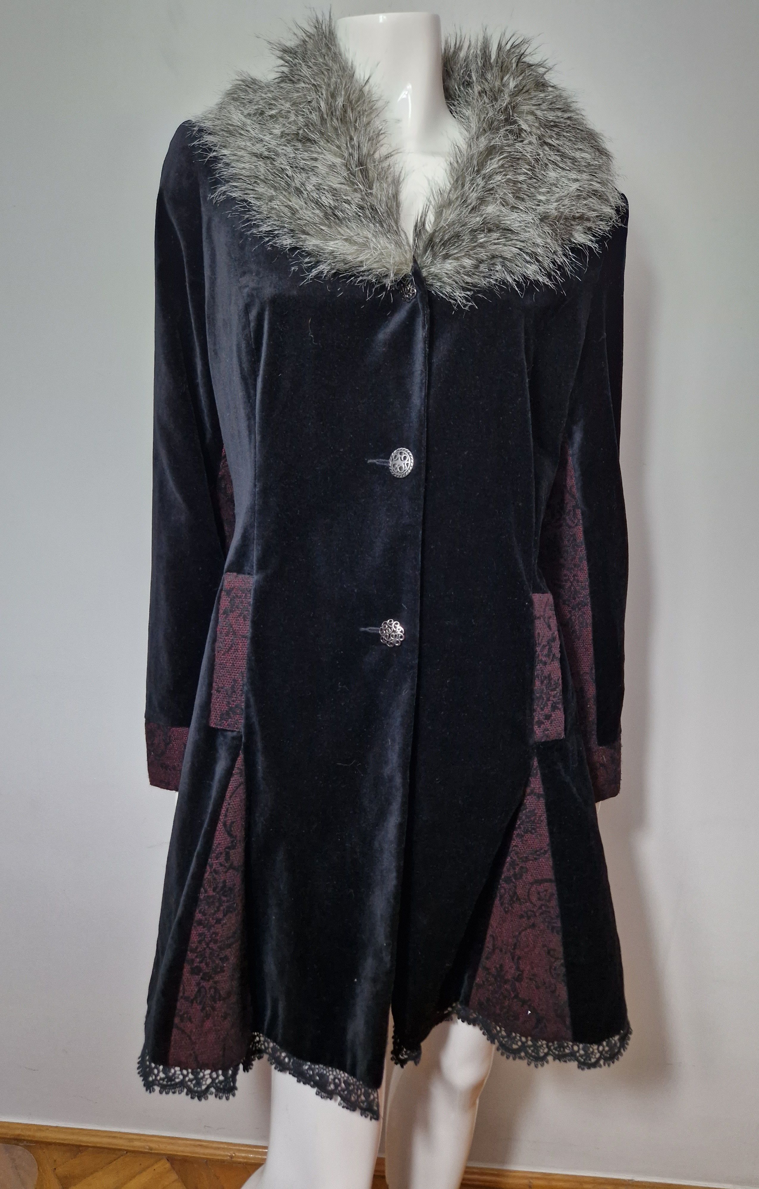 Hysteric Glamour × If Six Was Nine vintage velour faux fur goth coat Size M / US 6-8 / IT 42-44 - 1 Thumbnail
