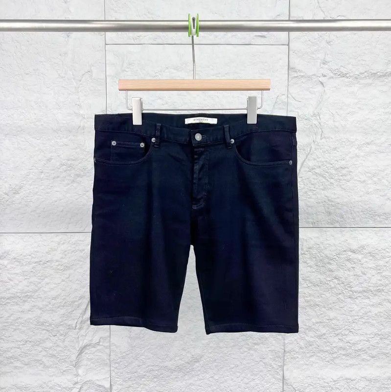 Givenchy Givenchy Black Cotton Men's Shorts 0089 Size US 30 / EU 46 - 1 Thumbnail