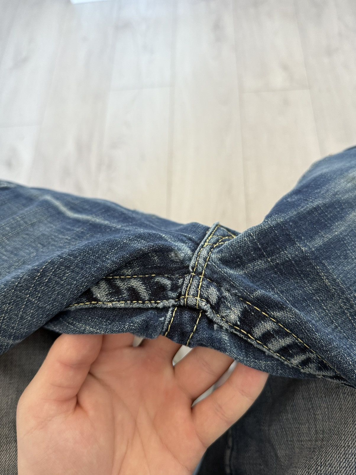 True Religion True Religion Rainbow Joey Washed Flared Bootcut Denim Jeans Size 27" / US 4 / IT 40 - 11 Thumbnail