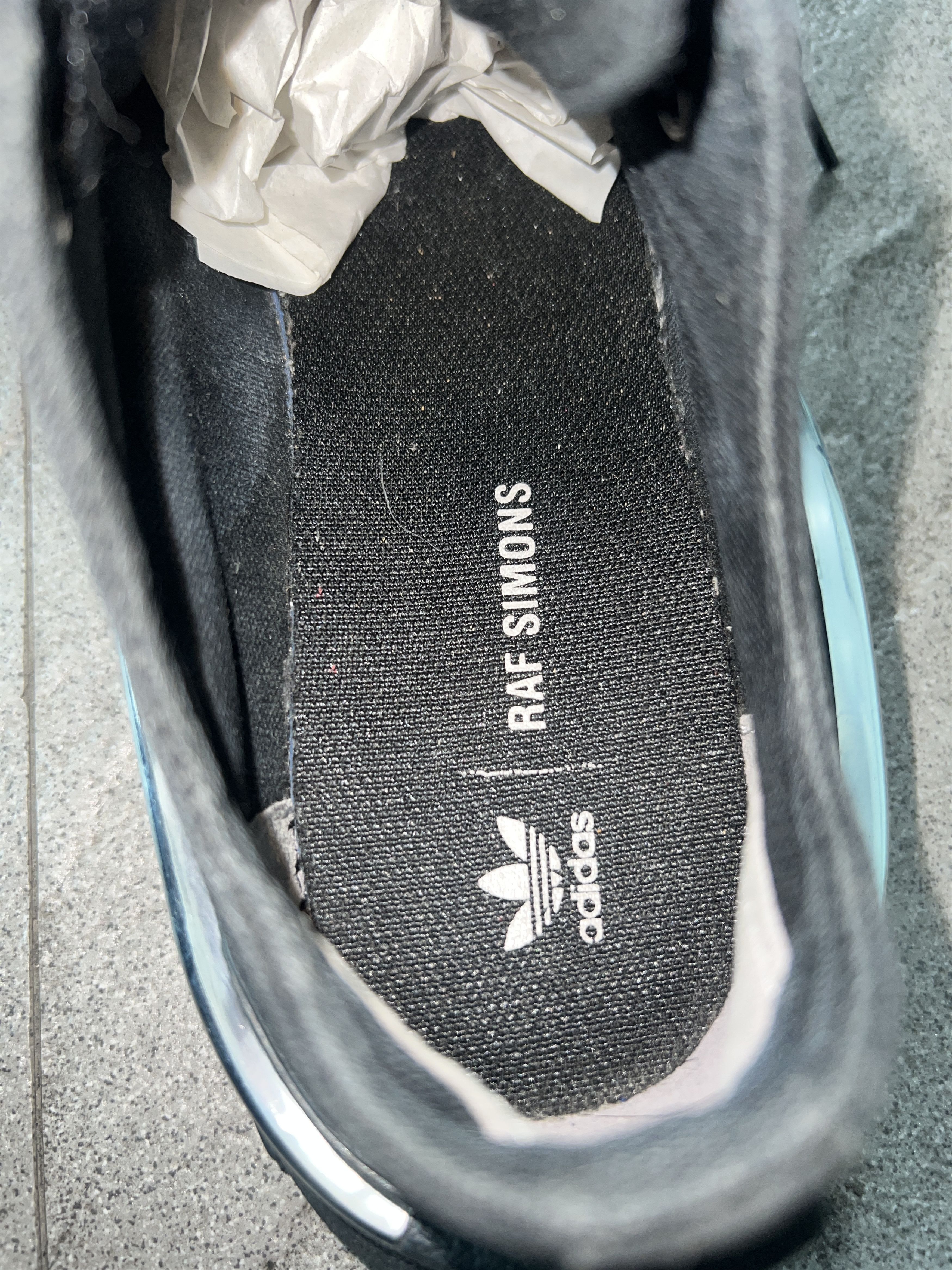 Adidas × Raf Simons Raf Simons Adidas Detroit Runner Black US8 EU41 Size US 8 / EU 41 - 9 Thumbnail