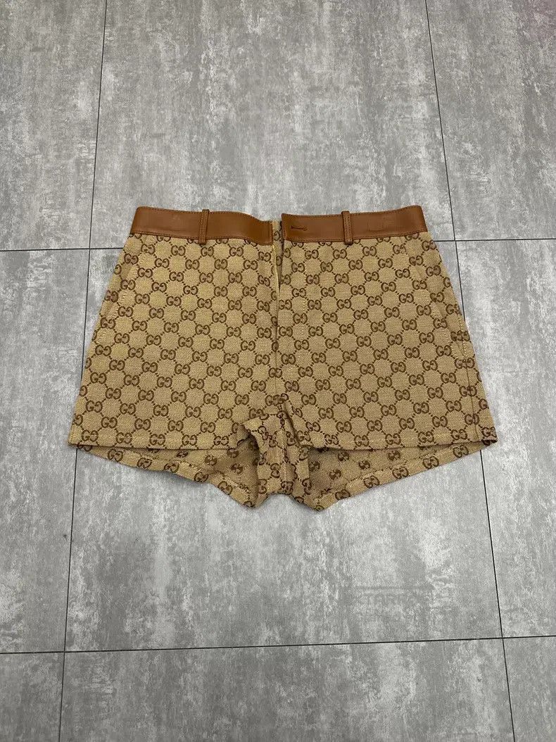 Gucci Gucci GG old flower shorts Size 25" / US 0 / IT 36 - 1 Thumbnail