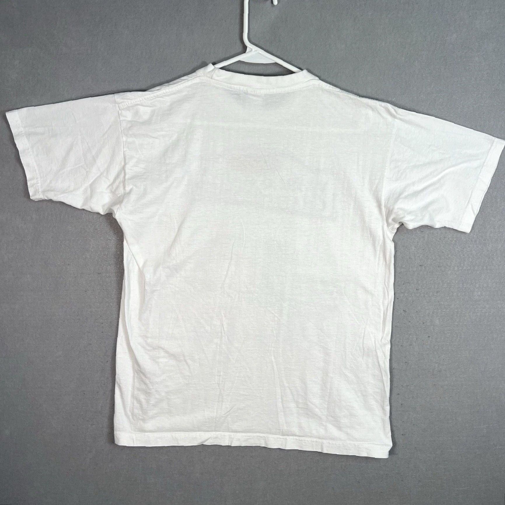 Vintage VINTAGE 1990s Delta Integrale World Rally Championship T Shirt Men's Large Cotton Graphic Tee White Motorsport Sportswear Size US L / EU 52-54 / 3 - 6 Thumbnail