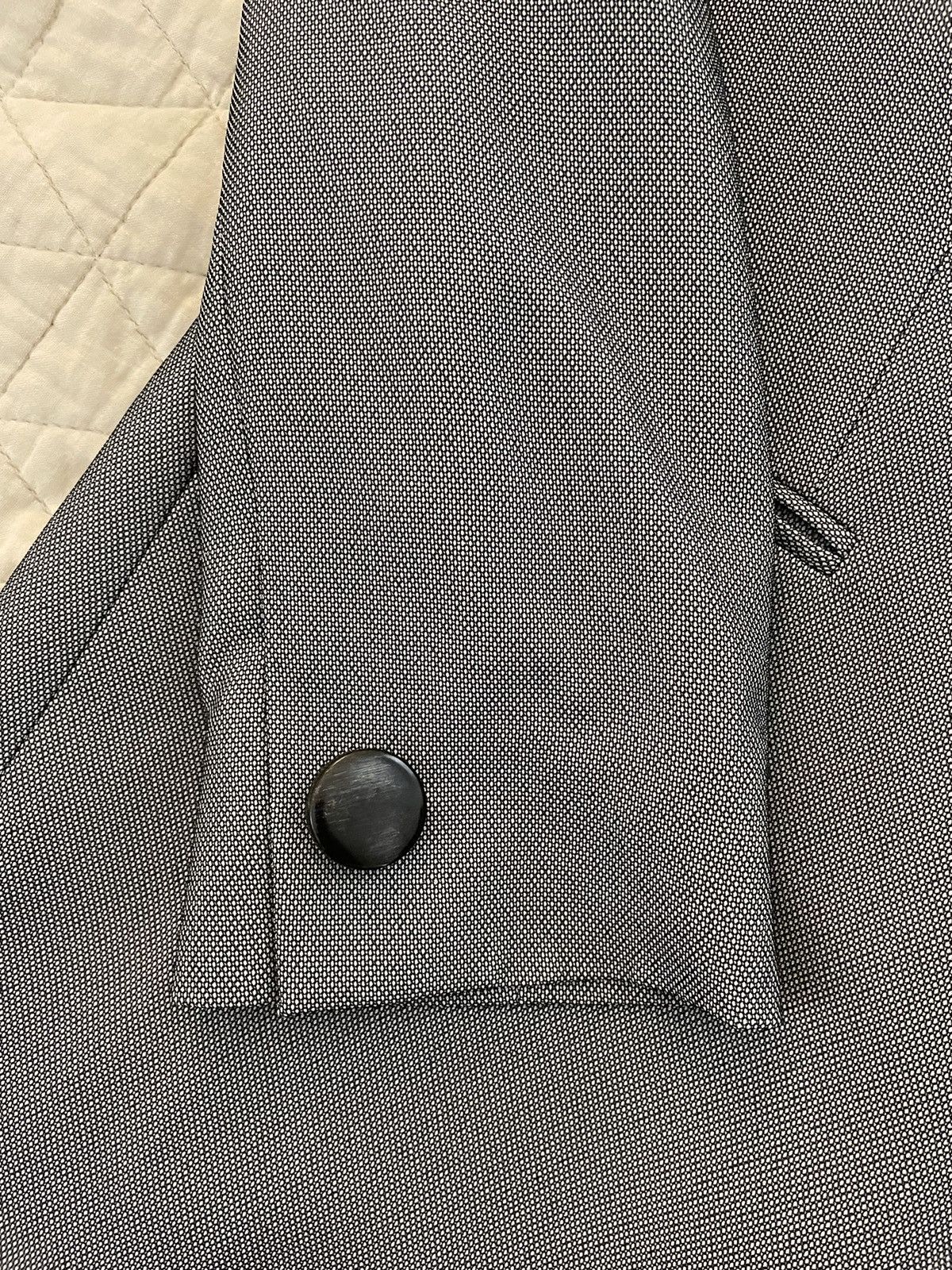 Emporio Armani Peak Lapel Jacket Size XL / US 12-14 / IT 48-50 - 2 Thumbnail