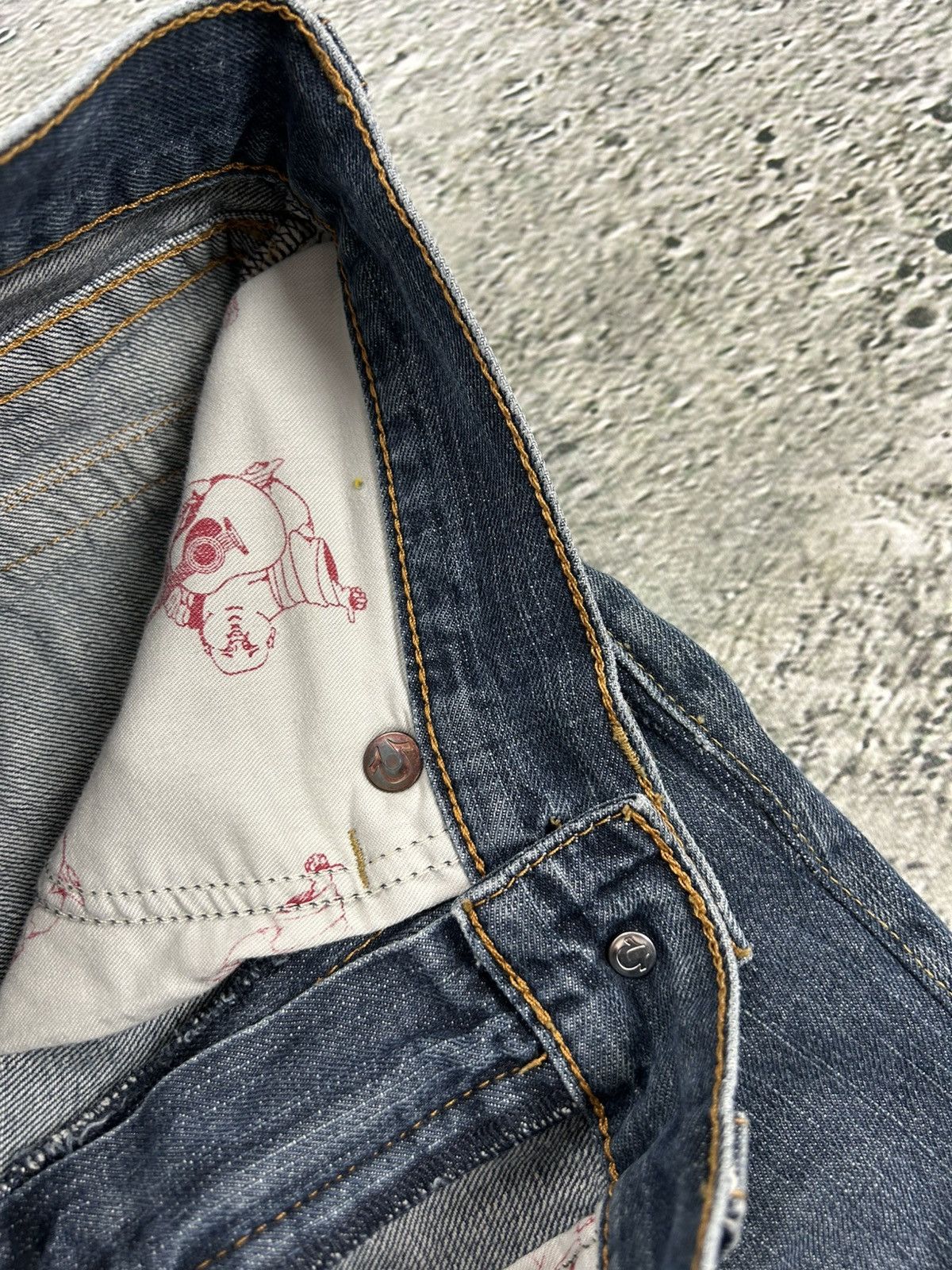 True Religion × Vintage True Religion vintage blue jeans big logo painted black Y2K Size US 29 - 11 Thumbnail