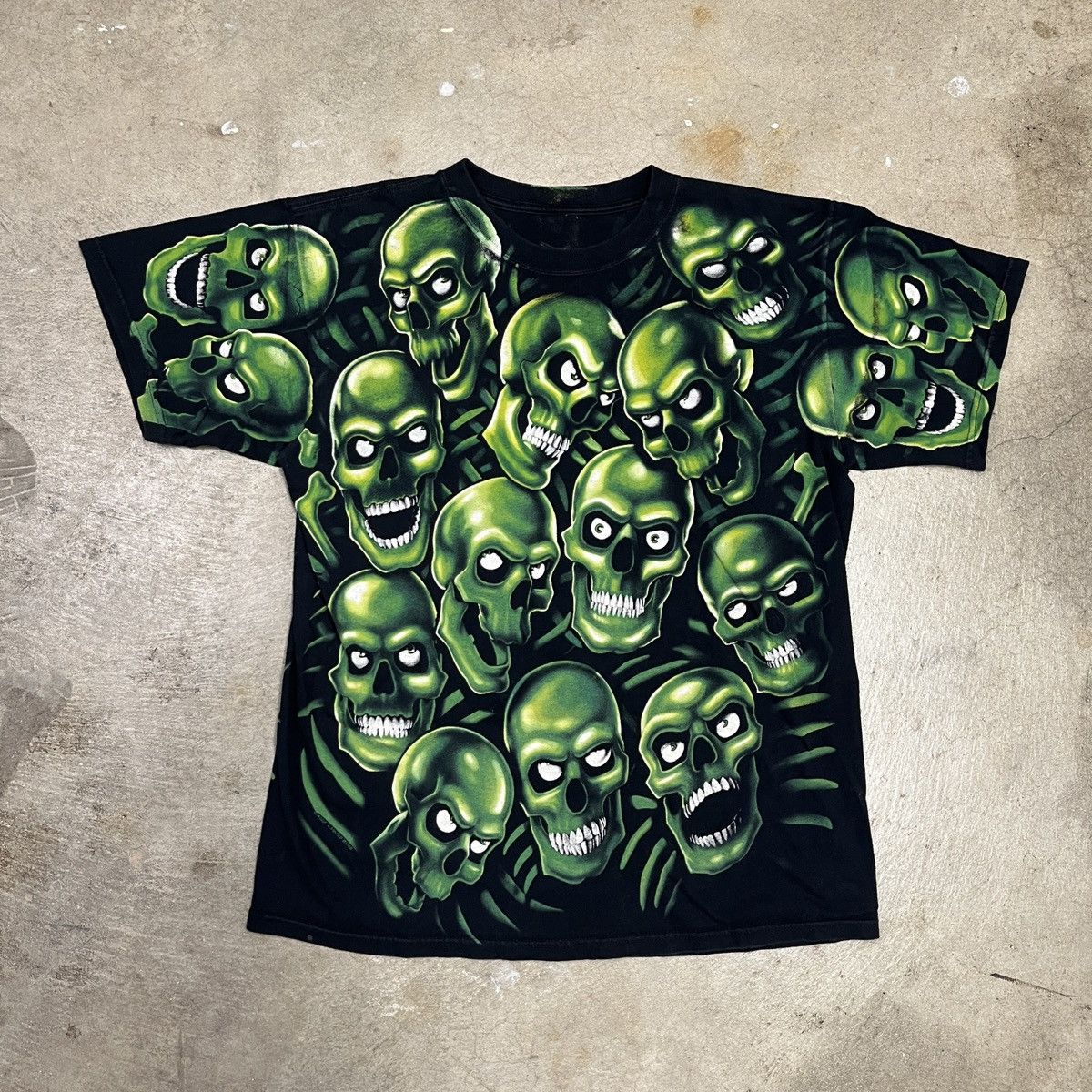 image of 2001 Liquid Blue Skulls All Over Print Green in Black, Men's (Size Medium)