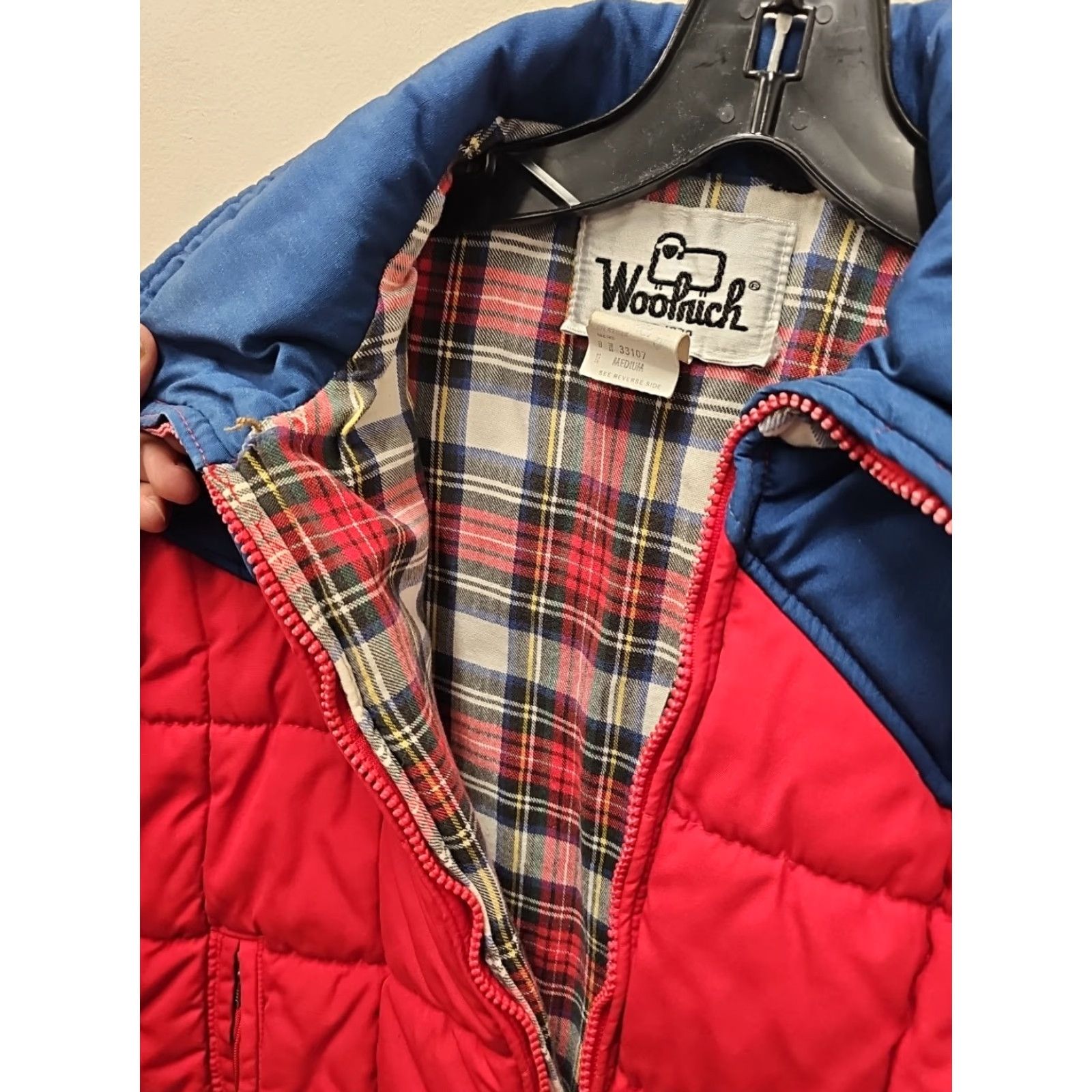Vintage VINTAGE Woolrich Jacket Mens Puffer Blue Plaid Lined 1960s Size M USA Size US M / EU 48-50 / 2 - 3 Thumbnail