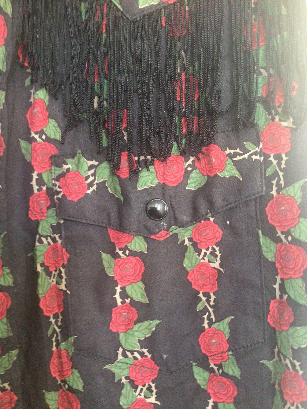 Number (N)ine N(N) Sleeveless, cowboy shirt with roses, fringe, 2 pockets Size US M / EU 48-50 / 2 - 13 Thumbnail