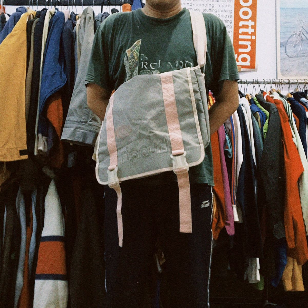 Hysteric Glamour × Rip Curl Rip Curl Shoulder Big messenger Bag Grey and pink chloe sev Size ONE SIZE - 9 Thumbnail