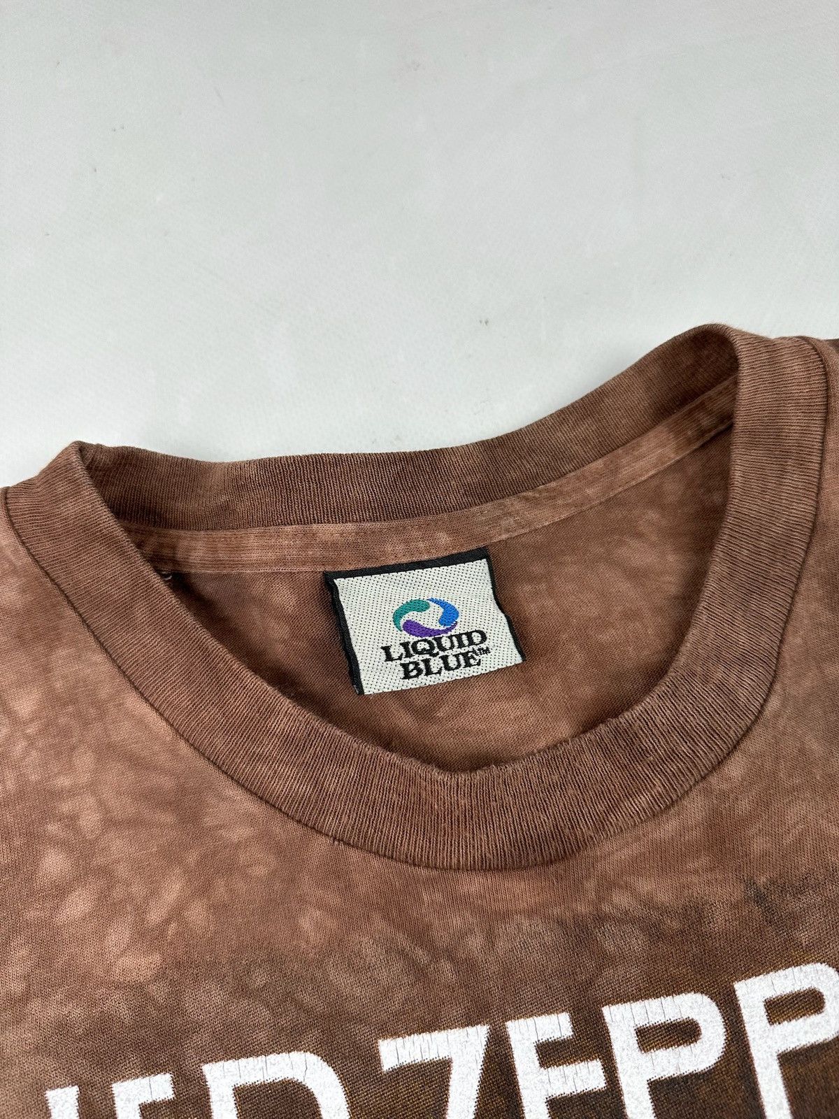Band Tees × Liquid Blue × Vintage Vintage 2000s Led Zeppelin Liquid Blue Brown Tee Size US L / EU 52-54 / 3 - 3 Thumbnail