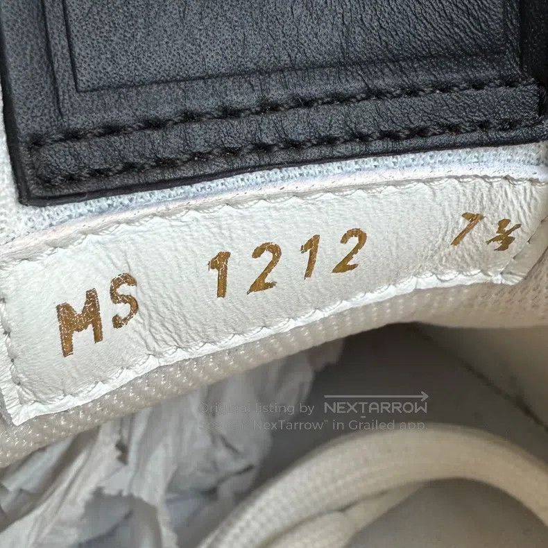Louis Vuitton Louis Vuitton Trainer black and white embossed full print Size US 7.5 / EU 40-41 - 8 Thumbnail