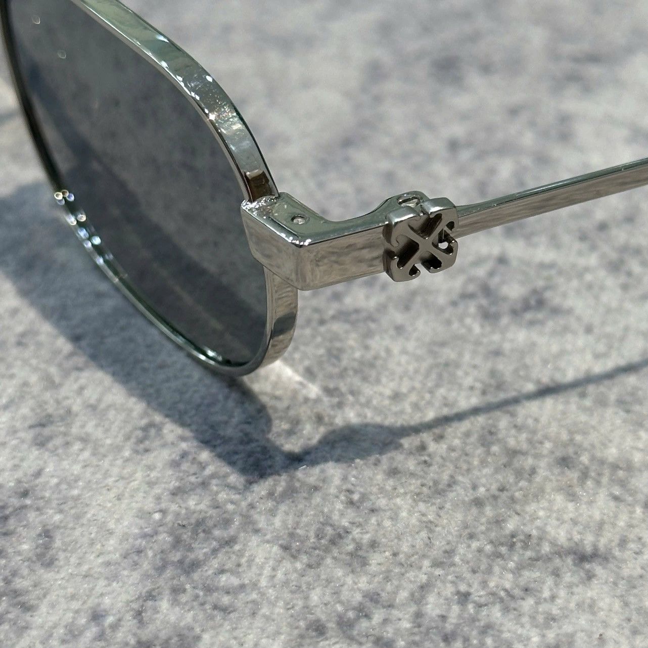 Off-White OFF WHITE BALTIMORE GREY SUNGLASSES Size ONE SIZE - 3 Thumbnail