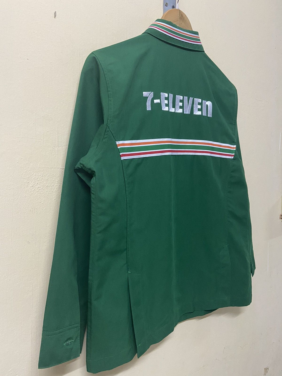 Japanese Brand × Vintage Bundle Deal 2pcs Vintage 7Eleven Zipper Jacket Size US M / EU 48-50 / 2 - 23 Thumbnail