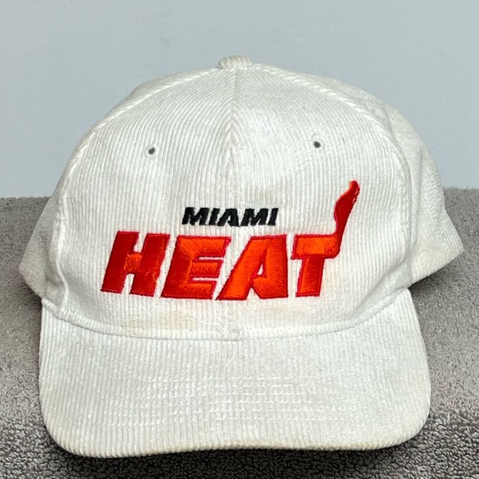 Starter Rare Miami Heat Starter Corduroy Snapback Hat VINTAGE SCRIPT