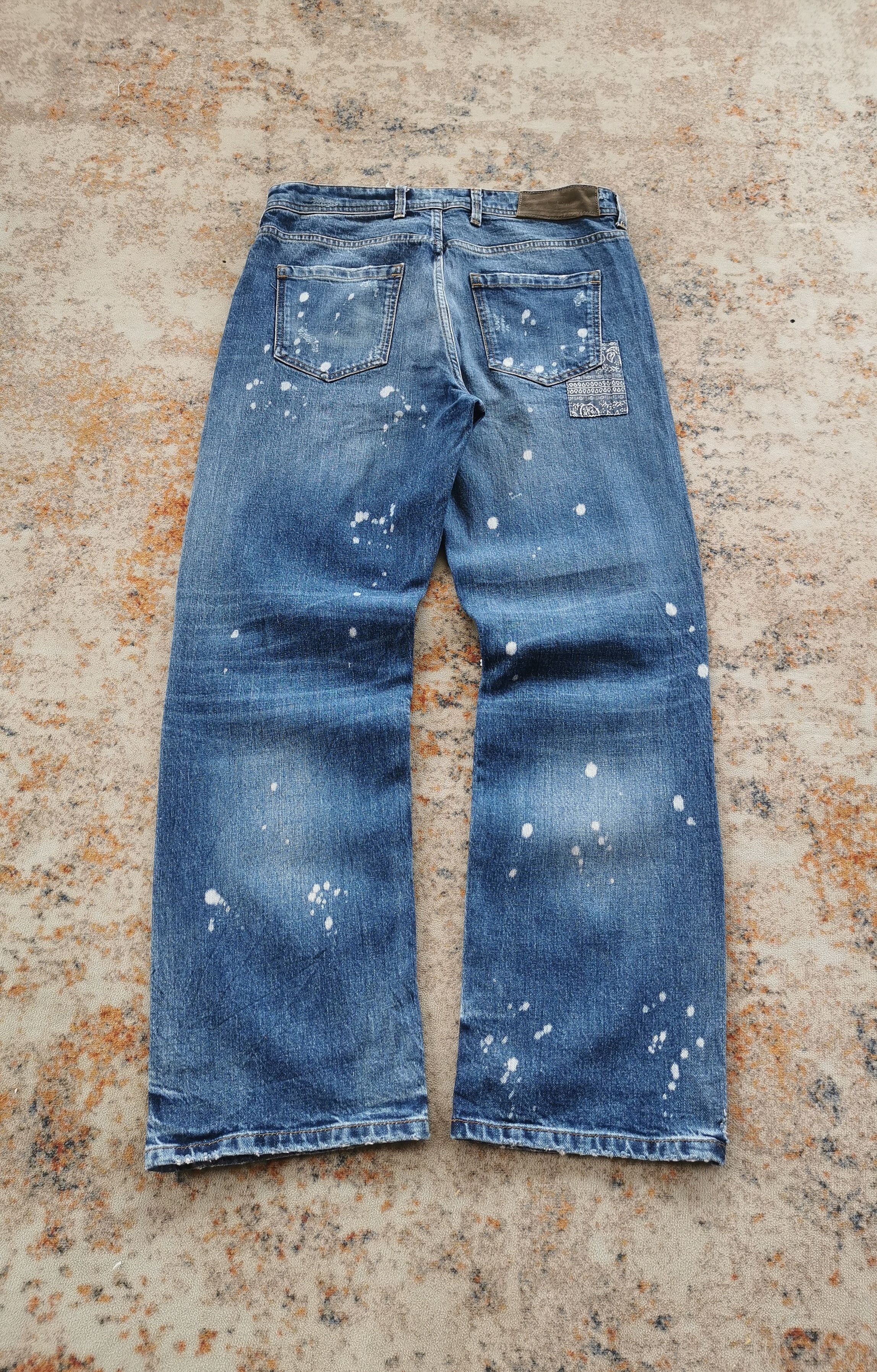 River Island River Island Thrashed Baggy Jeans Size US 32 / EU 48 - 4 Thumbnail