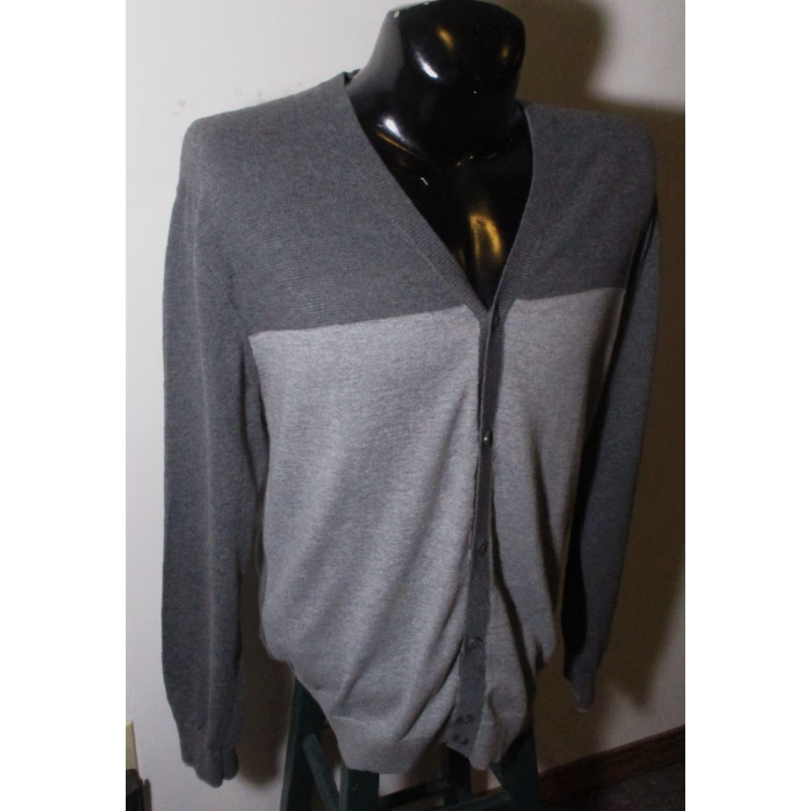 Liz Claiborne CLAIBORNE Gray Long Sleeve Cardigan Sweater Men's XL Size Cardigan Gray Long Sleeve Button Down All Seasons Size US XL / EU 56 / 4 - 3 Thumbnail