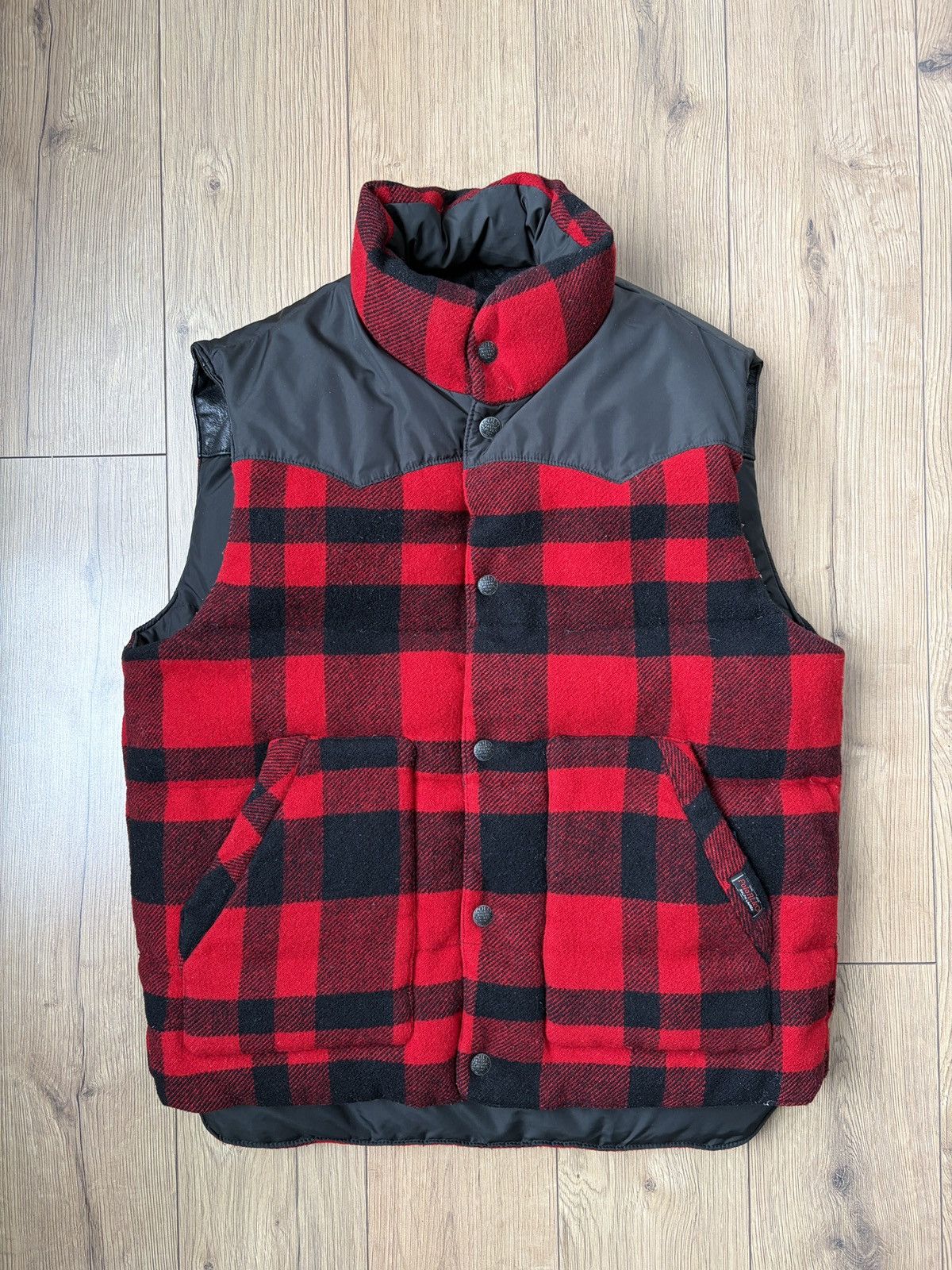 Polo Ralph Lauren Polo Ralph Lauren Buffalo Wool Check Down Reversible Vest Size US L / EU 52-54 / 3 - 1 Thumbnail
