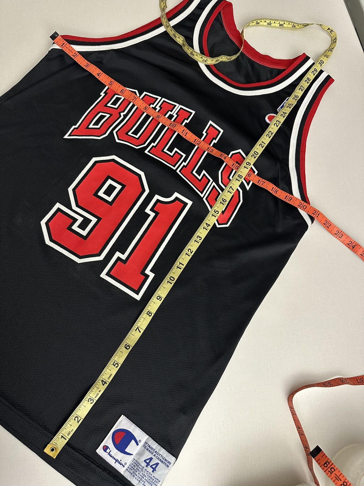 Champion × NBA × Vintage Vtg 90s Champion Jersey NBA Dennis Rodman #91 Chicago Bulls Size US L / EU 52-54 / 3 - 7 Thumbnail