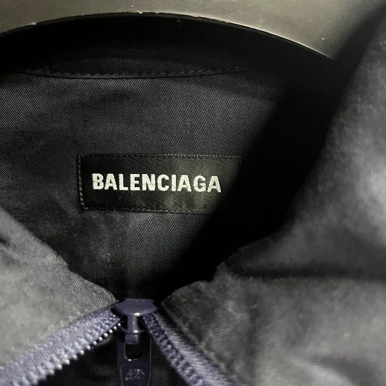 Balenciaga Balenciaga latest black and white stitched embroidered logo Size US M / EU 48-50 / 2 - 2 Thumbnail
