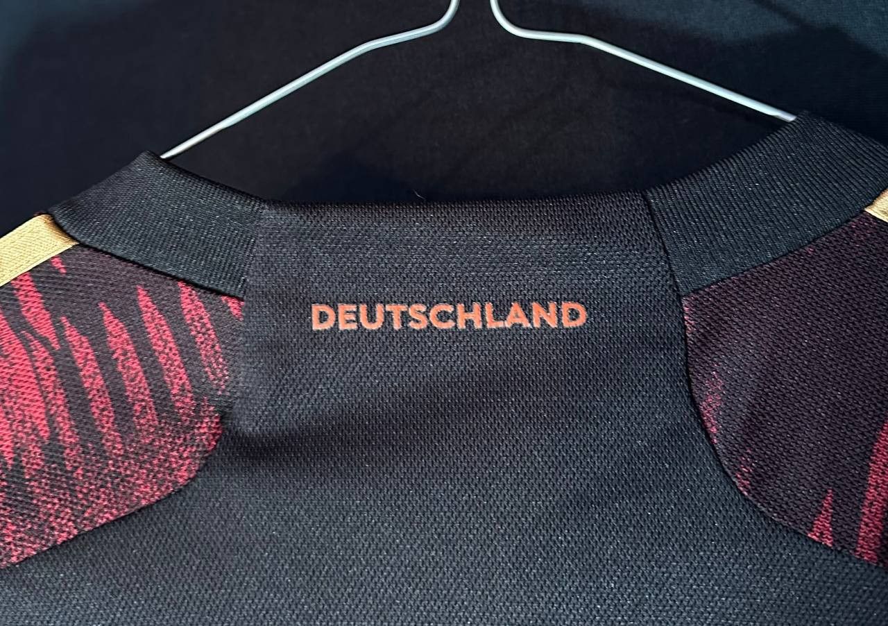 Adidas Germany Team 2022 2024 Away Adidas football Jersey shirt Size US S / EU 44-46 / 1 - 3 Thumbnail