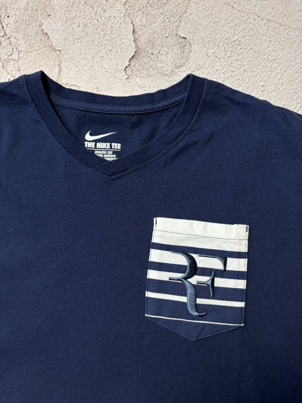 Nike Nike RF Roger Federer V-Neck Tee Shirt Size L Size US L / EU 52-54 / 3 - 2 Thumbnail