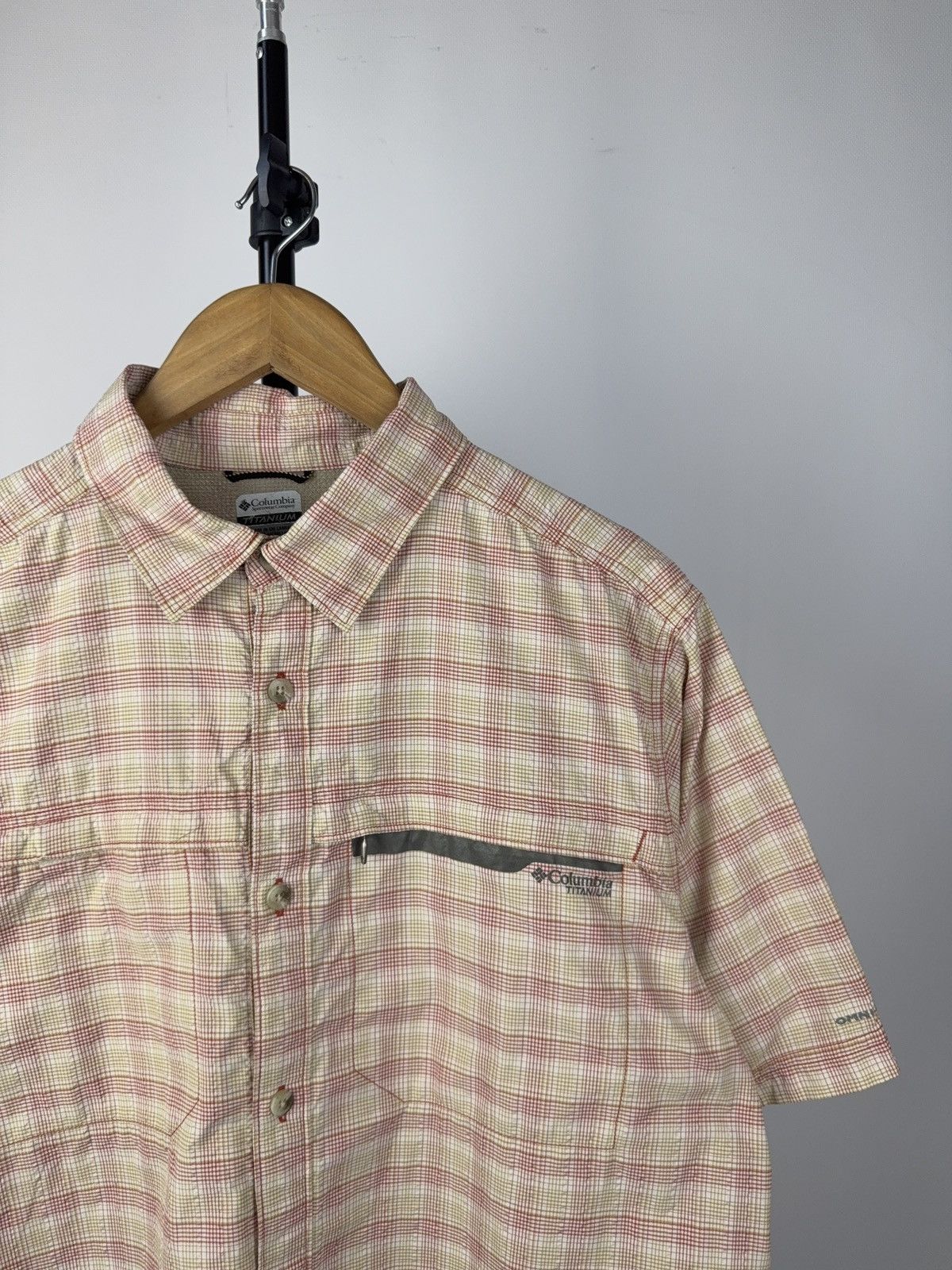 Columbia Vintage 00s Retro Outdoor Columbia short sleeve Shirt Size US XL / EU 56 / 4 - 2 Thumbnail