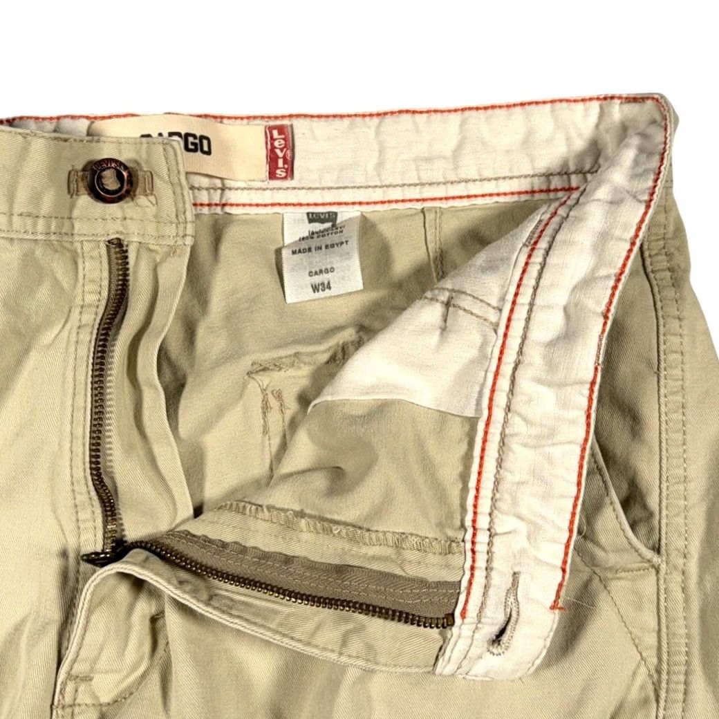 Levi's VINTAGE Levi's Cargo Shorts Mens 34 Brown Cotton Khaki Tan Utility Baggy Y2K Size US 34 / EU 50 - 3 Thumbnail