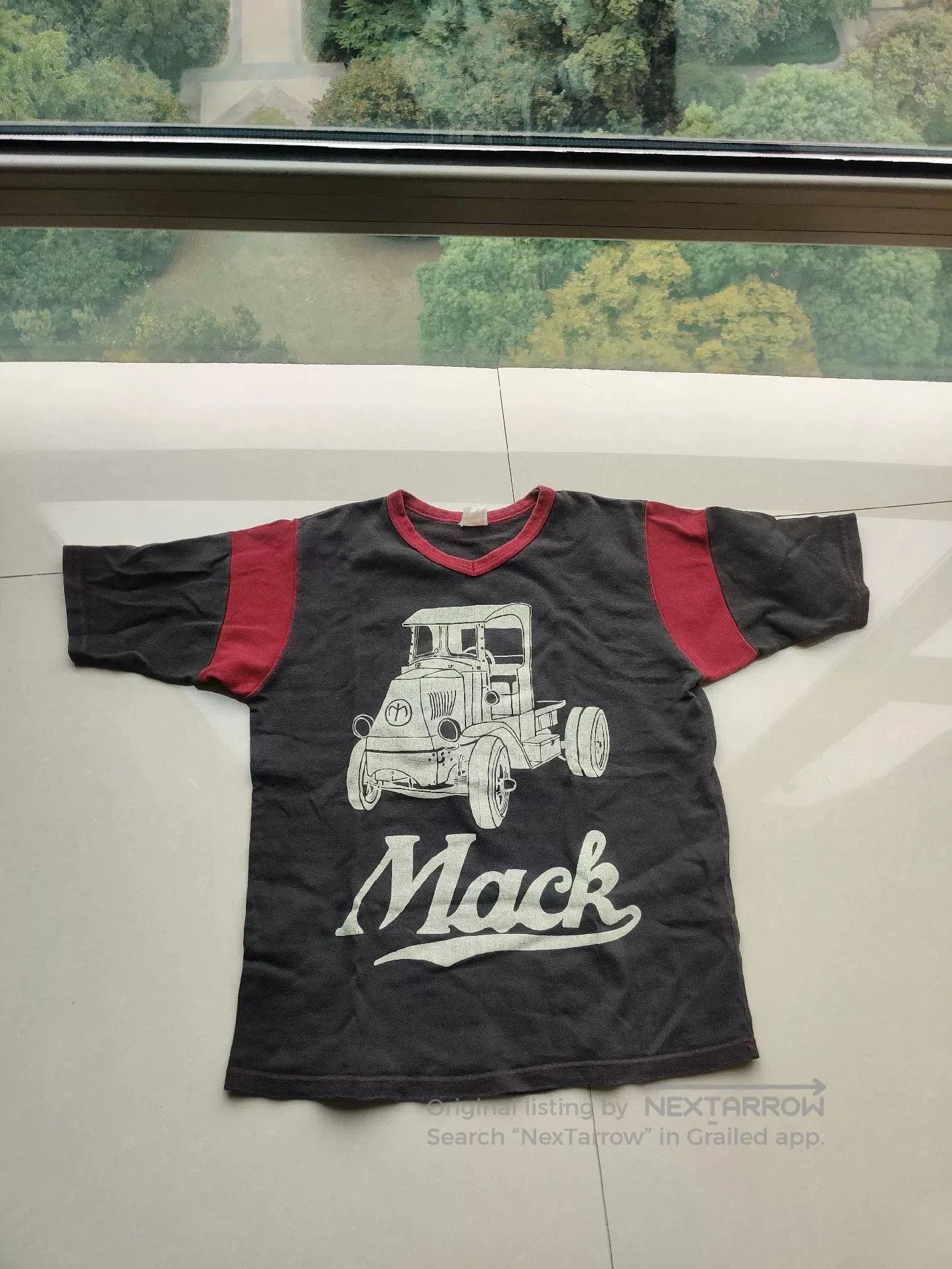 Freewheelers short sleeve Mack truck graphic tee. Size US S / EU 44-46 / 1 - 1 Thumbnail