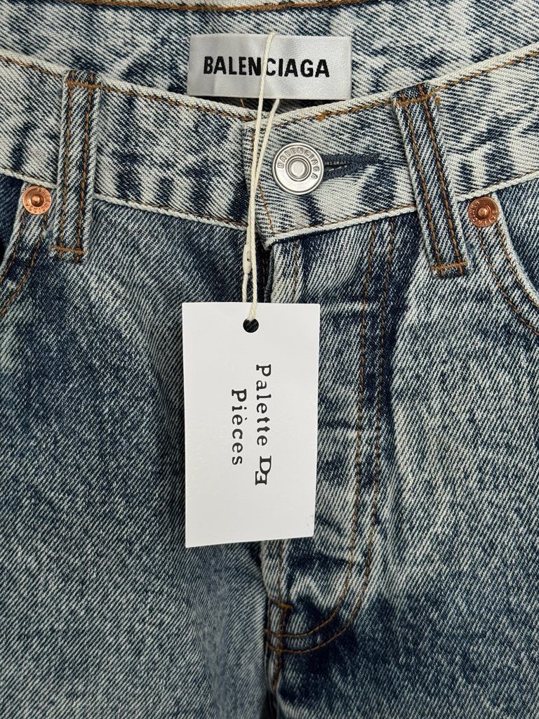 Balenciaga Balenciaga "Archetype" Light Blue Jeans FW17 Size 27" / US 4 / IT 40 - 4 Thumbnail
