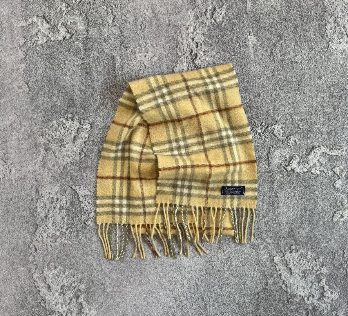 Burberry × Vintage Burberry Burberrys checkered cashmere scarf 🧣 muffler Size ONE SIZE - 1 Thumbnail