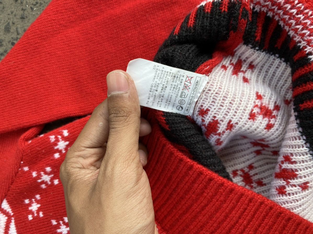 Fubu ❤️‍🔥Rare❤️‍🔥Fubu Spell Out Knitwear Size US L / EU 52-54 / 3 - 8 Thumbnail