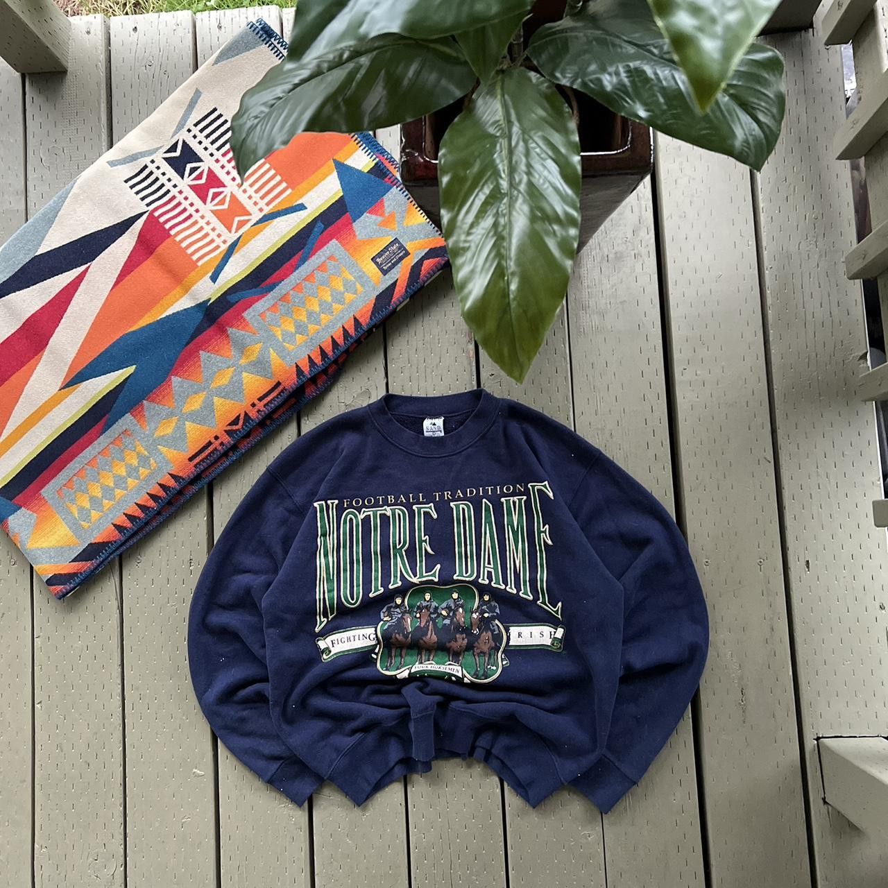 Vintage Vintage Notre Dame Sweater Sweatshirt Size US L / EU 52-54 / 3 - 4 Thumbnail