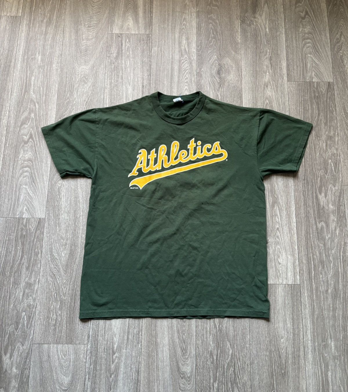 Vintage vintage Y2K 2000 RUSSELL ATHLETIC OAKLAND ATHLETIC t-shirt Size US L / EU 52-54 / 3 - 1 Thumbnail