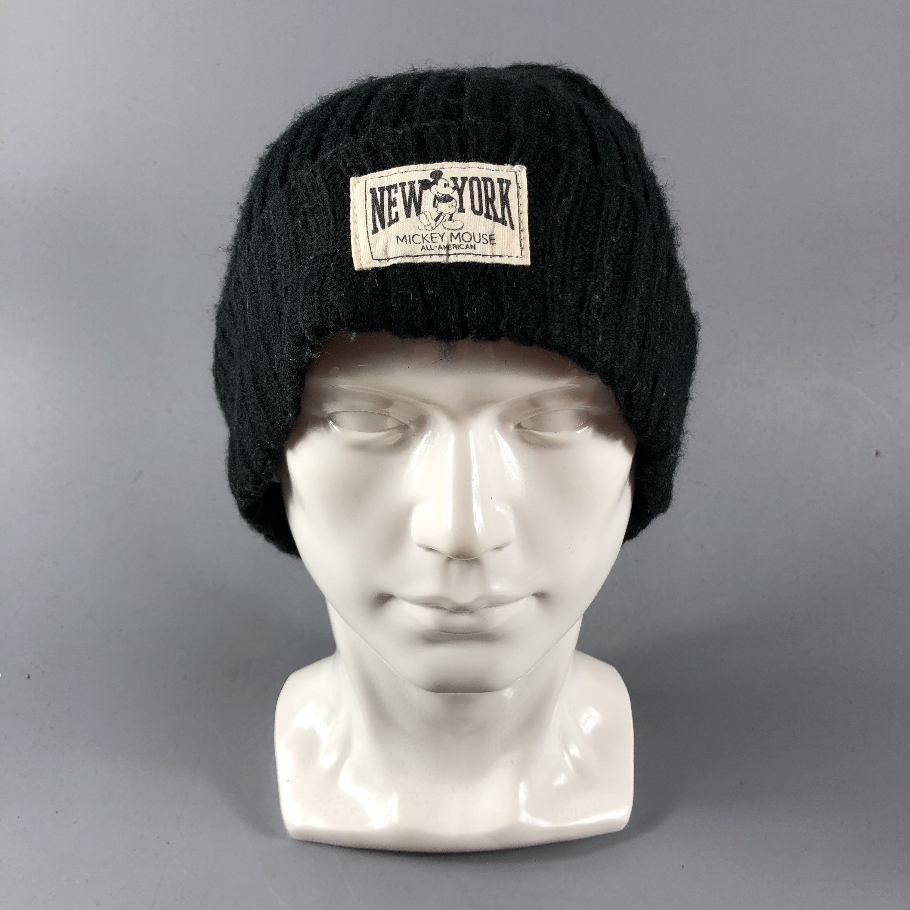 Mickey Mouse Mickey Mouse X NY Fisherman Beanie Snowcap Snow Hat B622 Size ONE SIZE - 1 Thumbnail