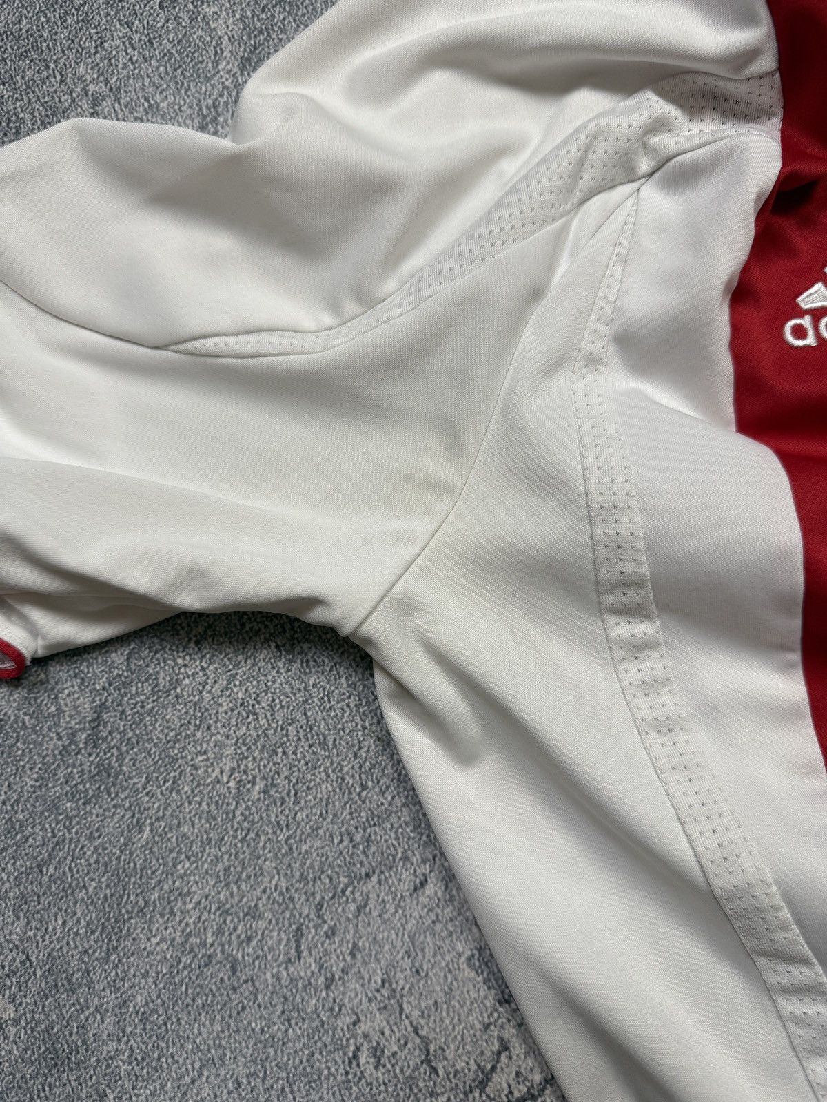 Adidas Vintage Adidas Ajax soccer jersey away rare size M Size US M / EU 48-50 / 2 - 18 Thumbnail