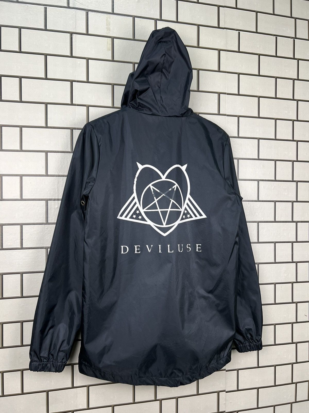 Japanese Brand Vintage Deviluse Windbreaker Jacket Size US S / EU 44-46 / 1 - 8 Thumbnail