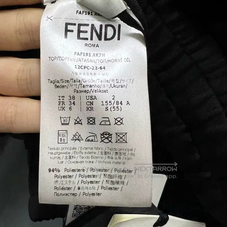 Fendi Fendi Black Short Hoodie Size XS / US 0-2 / IT 36-38 - 4 Thumbnail