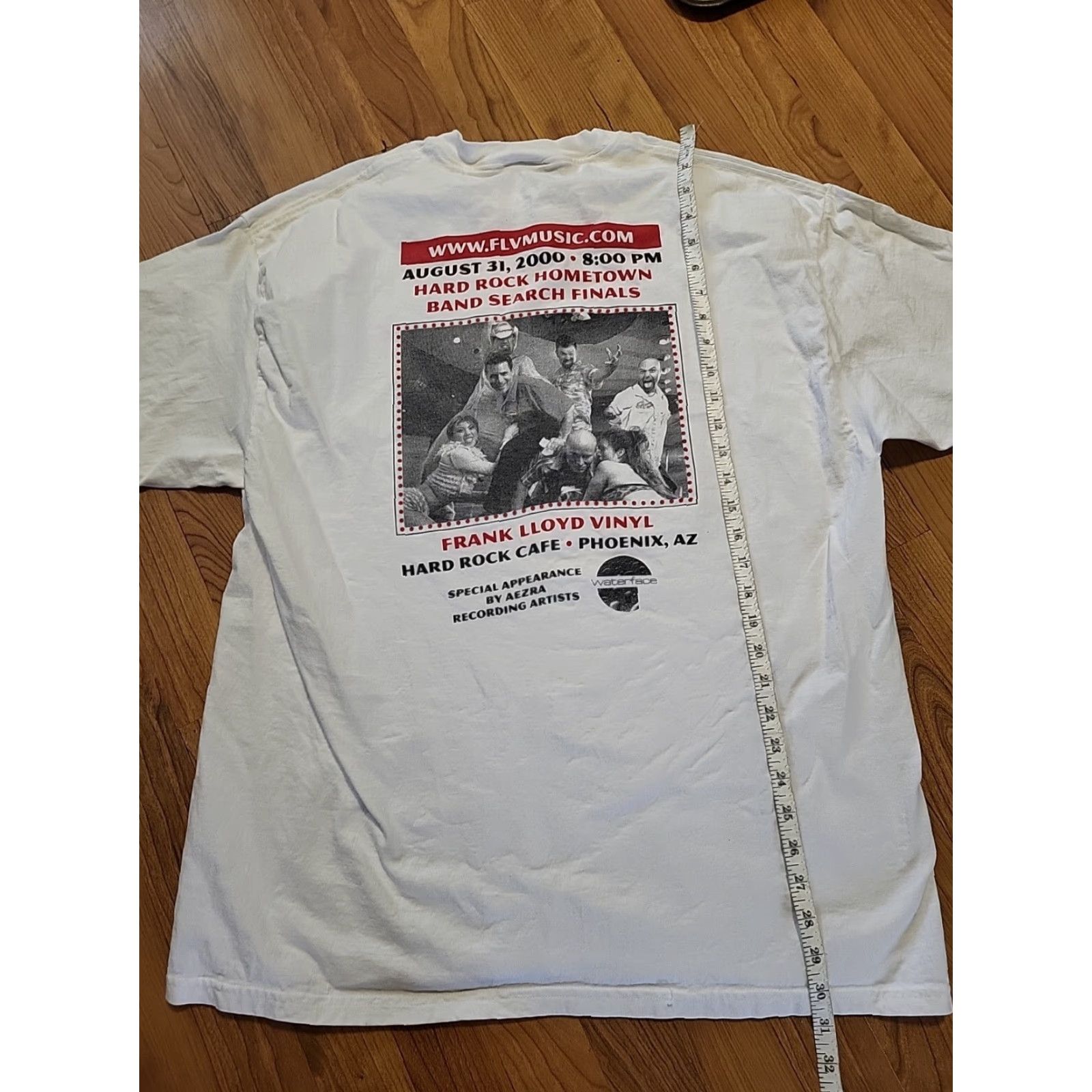 Hanes VINTAGE Hanes T shirt Rock n Roll XL White 2000s Men Graphic Tee Crew Neck Short Sleeve Vinyl Frank Lloyd Wright Size US XL / EU 56 / 4 - 6 Thumbnail