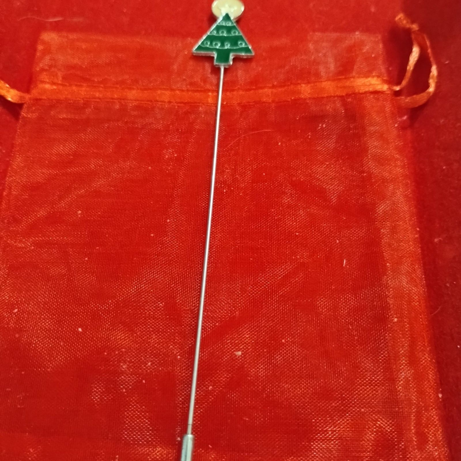 Vintage UNIQUE ~ COLLECTIBLE vintage long Christmas tree stick pin Size ONE SIZE - 1 Thumbnail