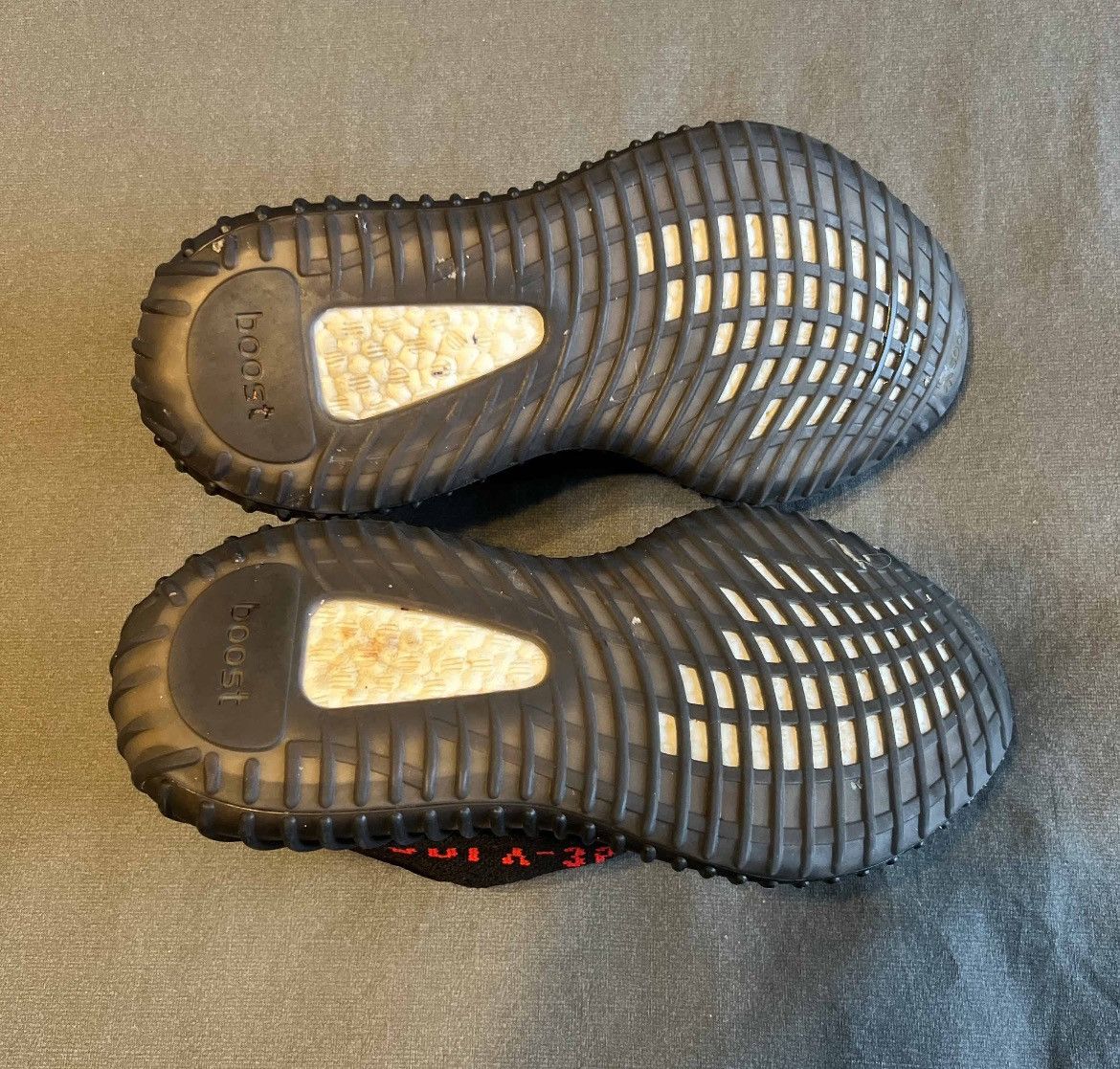 Adidas × Kanye West Adidas Yeezy Boost 350 V2 Bred Size 6 CP9652 Size US 6 / EU 39 - 5 Thumbnail