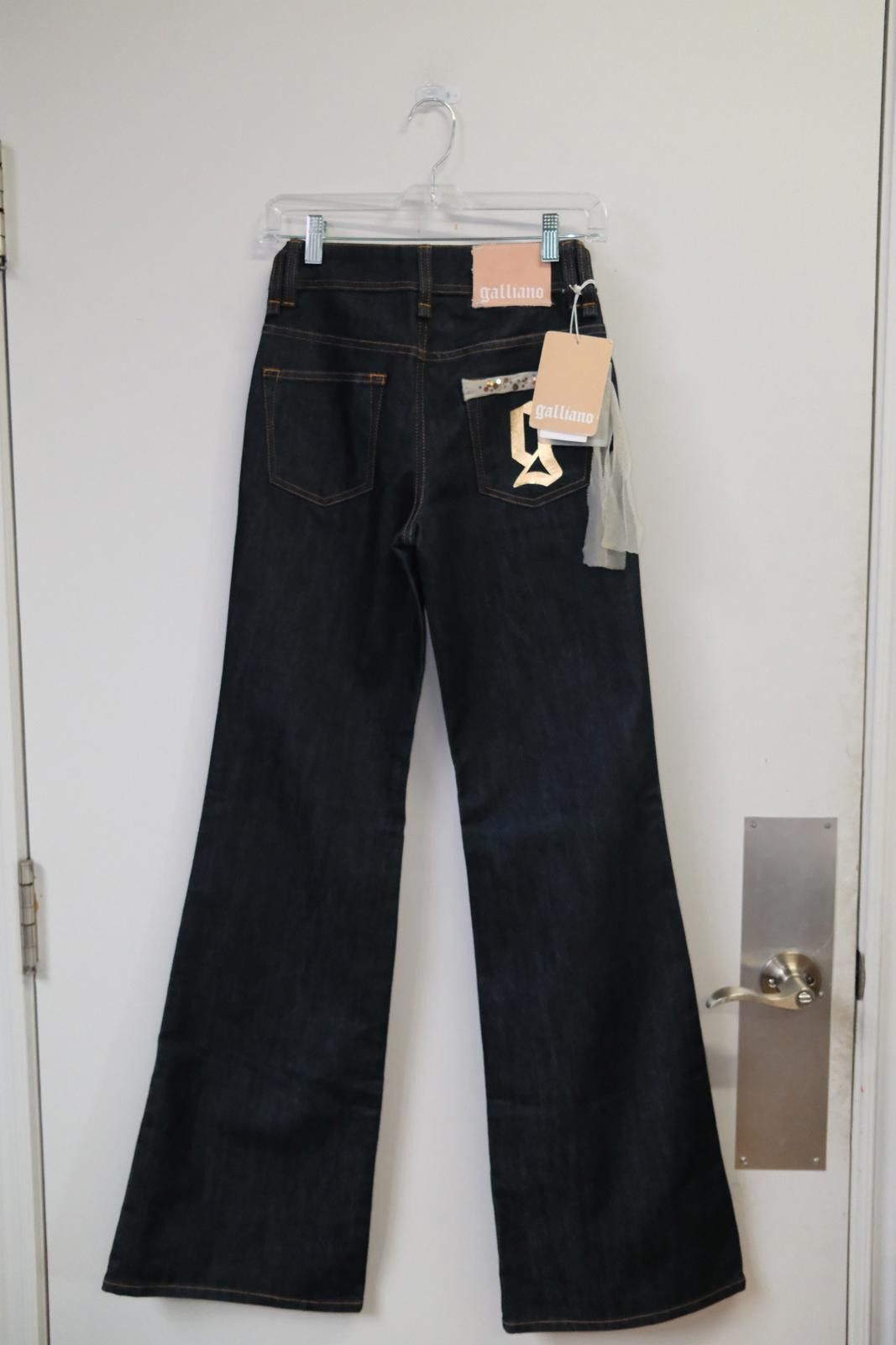 John Galliano 00's Galliano Dark Wash Flared Jeans Size 28" / US 6 / IT 42 - 2 Thumbnail