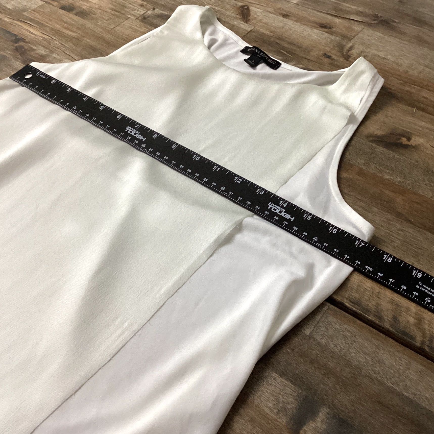 Banana Republic VINTAGE Banana Republic Top Women S Ivory Sleeveless Layered Stretch Feminine Minimalist Size S / US 4 / IT 40 - 6 Thumbnail